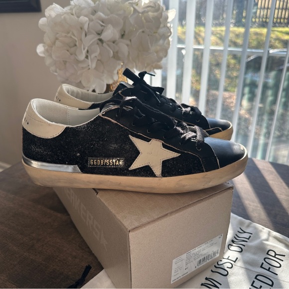 100% Authentic Golden Goose Super Star Classic with List - Picture 1 of 10